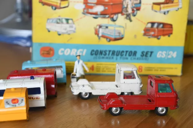 Châssis Corgi Toys No GS-24 Commer 3/4 tonnes. Bon état. Boîte originale