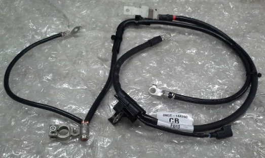 FORD KUGA MK1 C394 Batteriekabelbaugruppe 1507995 8M5T-14A280-CB NEUES ...