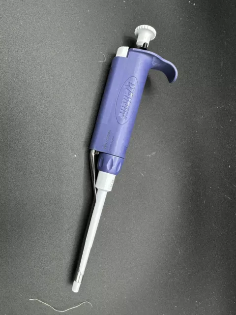 RAININ L200 Pipet-Lite LTS 20-200µL Single Channel Manual Pipette