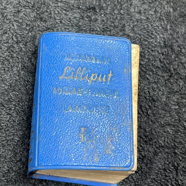 Vintage French-English Larousse Lilliput Mini Dictionary 2” 1961