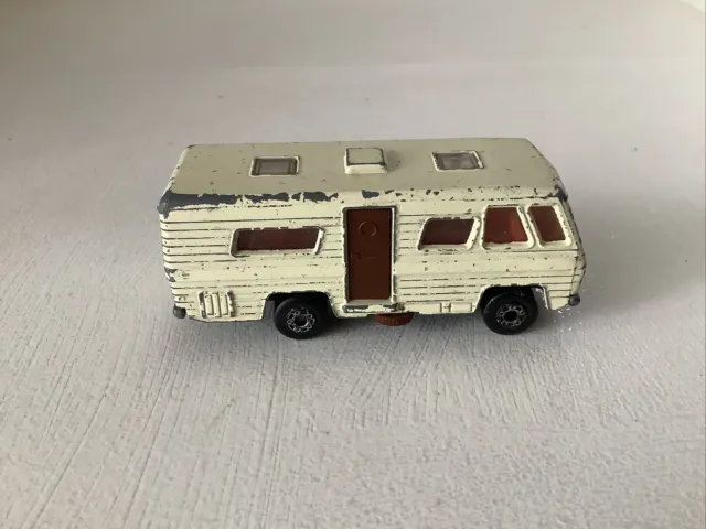 matchbox mobile home, The door is fully working