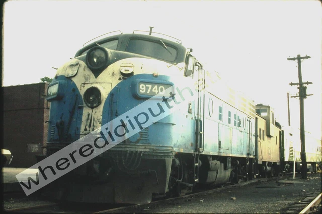 Original Slide BN Burlington Northern 9740 EMD F7A 5-31-74 Aurora ILL