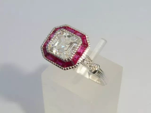 Bague saphir et rubis blancs dame Halo Design en argent 925 coupe asscher