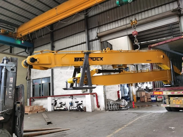 18M Long Reach Fits Cat Cat324/Cat326 Excavator