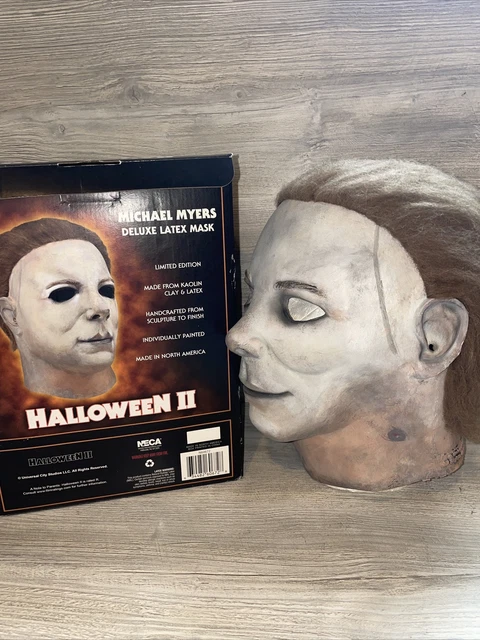 Michael Myers Halloween 2 II Mask Deluxe V2 Officially Licensed Trick or Treat