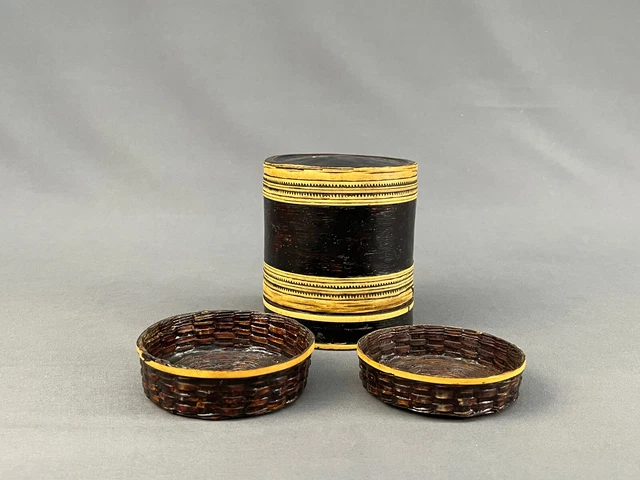 Northern Thailand Karen Tribe Betel Nut Woven Lacquered Bamboo 4" Box