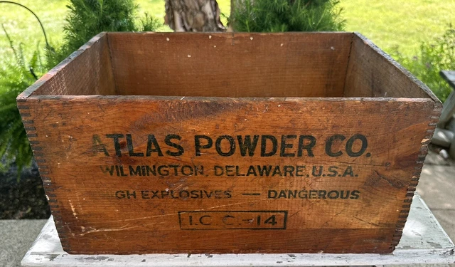 Atlas Powder Co. Dovetail Wood Crate Box GH Explosives Advertising