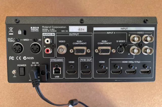 Roland V-4EX - 4 Channel Video Mixer [VERY GOOD CONDITION] 2