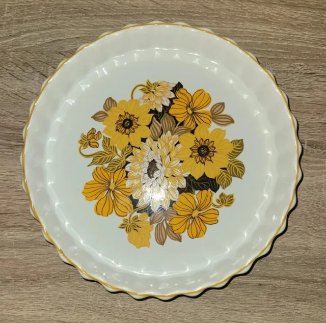 NEW! 1970s Ceramic Flan Quiche Dish. Yellow Orange Floral. Vintage Retro Flower