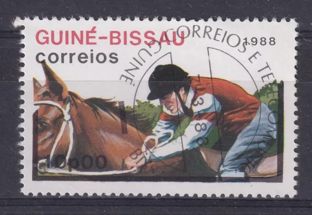 Timbre(s) oblitéré(s) Guiné Bissau année 1988 N° Sport équestre chevaux réf 9933