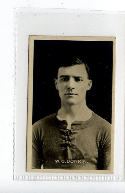(Jc9395-100)  THOMSON,FOOTBALLERS-SIGNED RP'S,W.G.DONKIN,1923,#