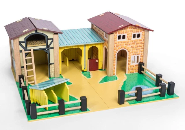The Farmyard Playset - Le Toy Van