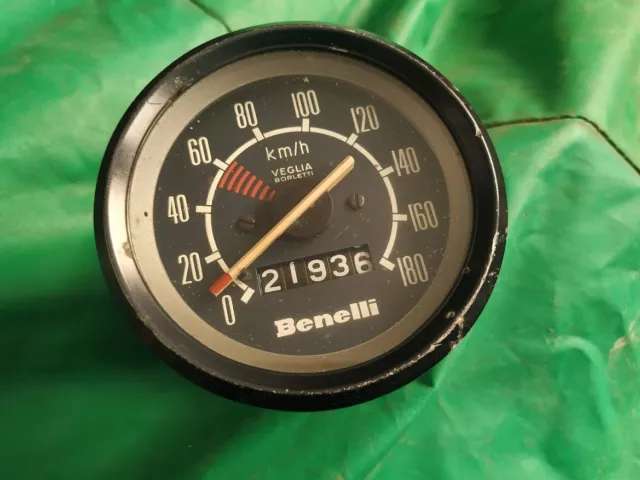 BENELLI 125 250 2c Speedo Contachilometri Tachometer Compteur Veglia KPH