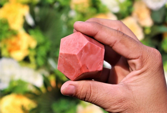 Small 50MM Natural Pink Bustamite Stone Chakra Metaphysical David Hexagon