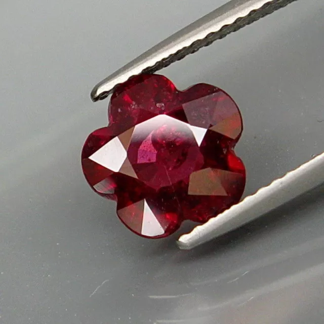 2,48 CTS EXCELLENT GRENAT RHODOLITE. Grenat Rhodolite Rouge Naturel Afrique