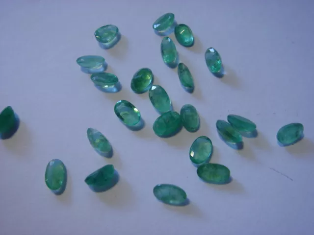 Emerald Oval Cut Gemstone 0.20 Carats 5mm x 3mm Gem Natural Columbian Emeralds 3