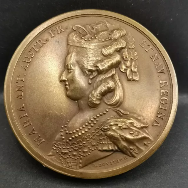 MEDAILLE BRONZE MARIE ANTOINETTE & LOUIS XVI par DUVIVIER / 41mm 35.8g