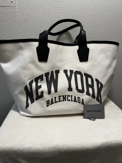 Balenciaga Large Cities New York Jumbo Tote Bag Natural / Black