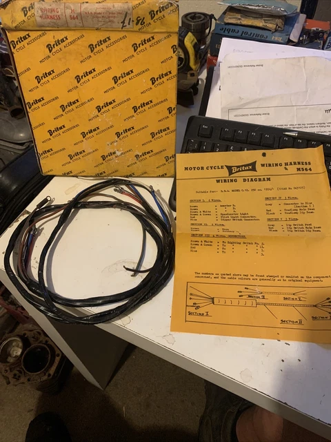 BSA C12 1956 /  Wiring harness Britax NOS new Old Stock  ( lucas No 863125 ) 250