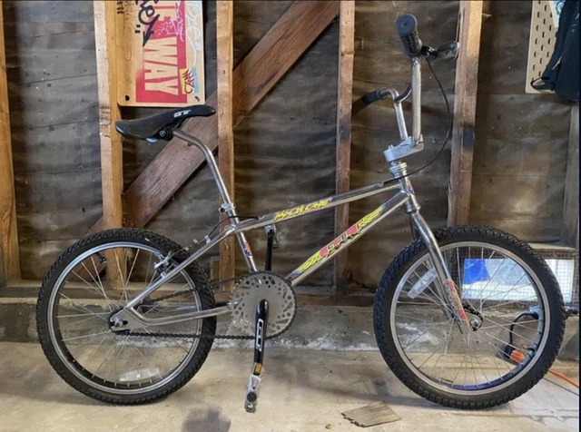 Pédales GT BMX Old School – Big Cage / Bear Trap – 1993 – Interceptor – 1/2