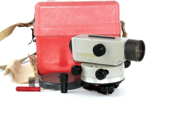 Soviet theodolite  2N - 3 L Level Geodetic instrument for leveling