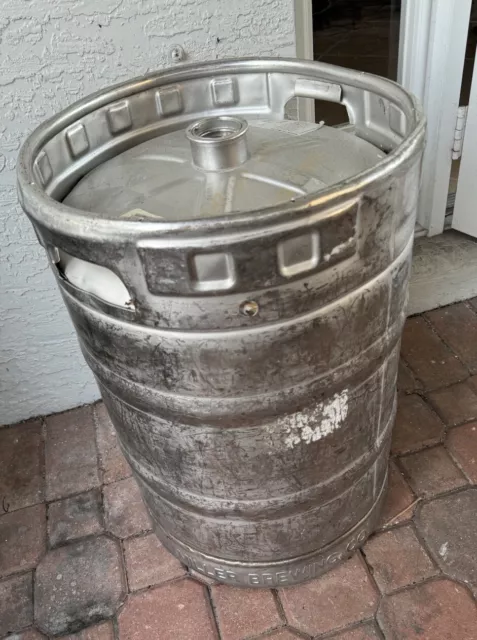 1/2 Barrel Used Empty Beer Keg - Stainless Steel - 15.5 Gallon