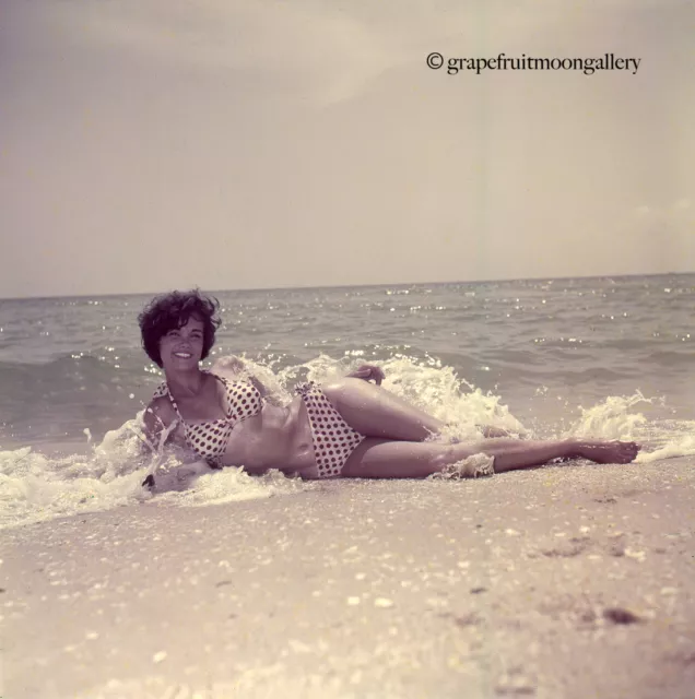 Vintage Bunny Yeager 1960s Color Transparency Brunette Bikini Babe Miami Beach