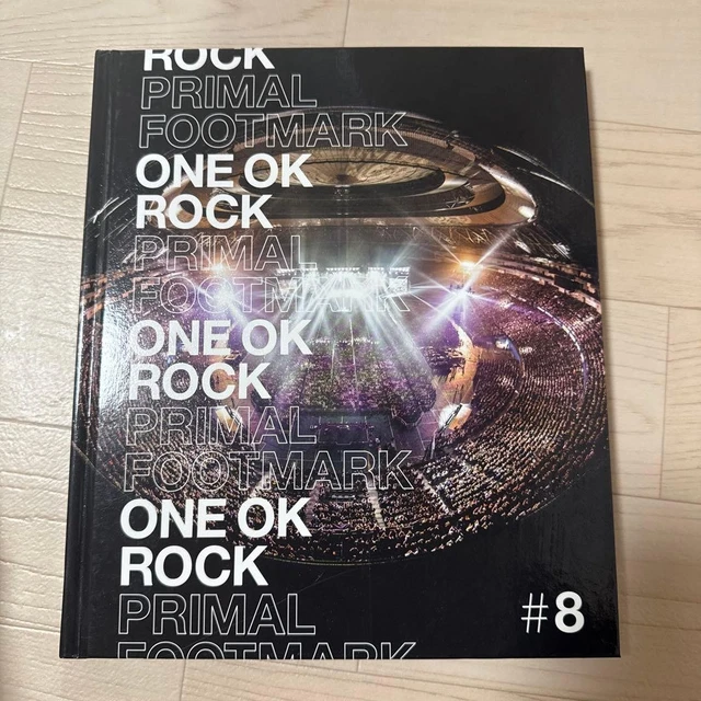 ONE OK ROCK PRIMAL FOOTMARK 8冊セット　カード無し ONE OK ROCK PRIMAL FOOTMARK #8 Band Live Photo Book Black & White