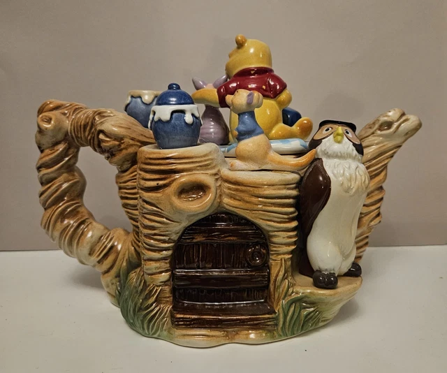 PAUL CARDEW WINNIE The Pooh Large Picnic Teapot Limited Edition. £28.00