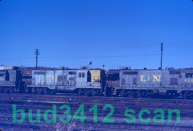 LN L&N Louisville & Nashville GP9 #527 at Nashville TN 1979 DUPLICATE Slide!