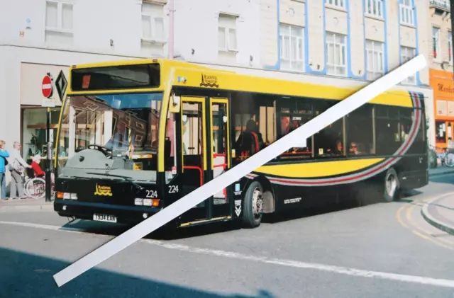 BLACKPOOL TRANSPORT OPTARE EXCEL 224 - T934EAN - new to READING BUSES