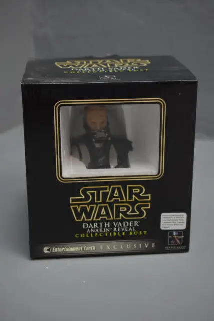 Star Wars Darth Vader Anakin Reveal Collectable Bust by Gentle Giant  4688/5000