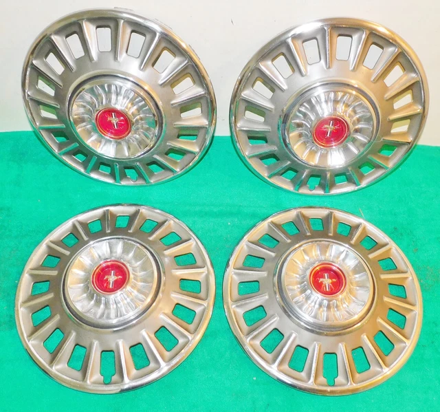 1968-1974 Corvette Finned Wheel Cover Hub Cap Emblem Assembly – Trim Parts 5953A