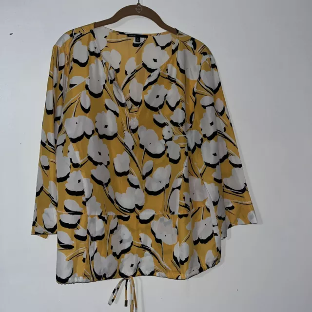 CHAUS Women V-Neck Pullover Blouse Yellow Floral 3/4 Sleeve Size Medium