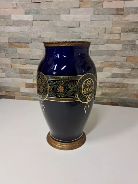 Grand vase , Boch La Louvière début 20e , bleu cobalt , serti de bronze français