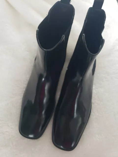 New JEFFREY CAMPBELL Emrys Chelsea Boots Black Leather Size 8
