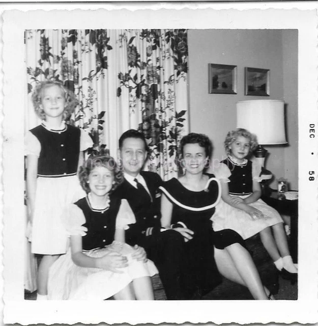 MID CENTURY FAMILY 1950's Vintage FOUND PHOTO bw FREE SHIPPING  Portrait 19 28 E