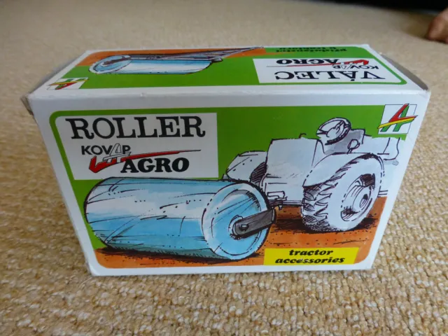 Blechspielzeug - Tintoy - Kovap Agro Walze - Traktor Anhänger