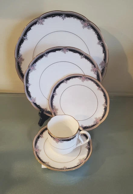 Noritake PALAIS ROYAL #9773 5 Piece Place Setting