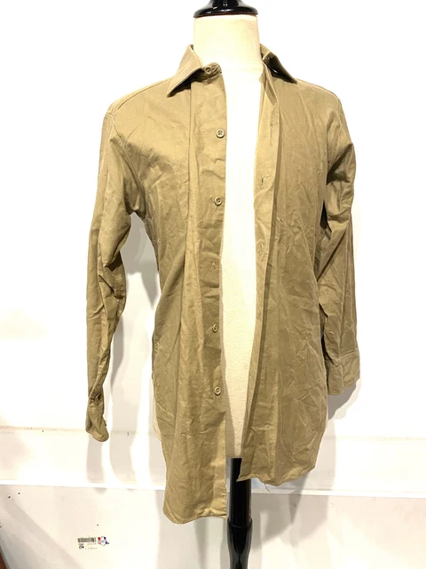 tenue militaire ancienne pantalon chemise veste caducée