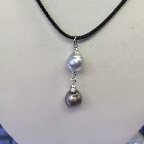 9.5x14mm Tahitian Pearl Pendant On Leather Cord