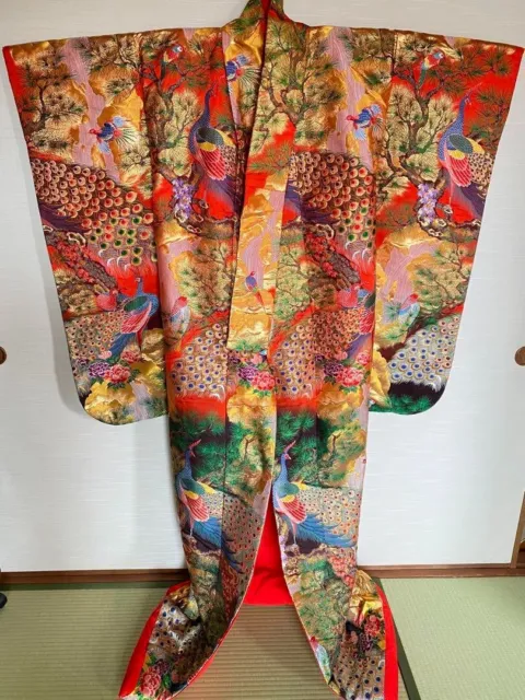 Kimono Iro Uchikake vermillion red Sagara all hand embroidery pure silk  JP