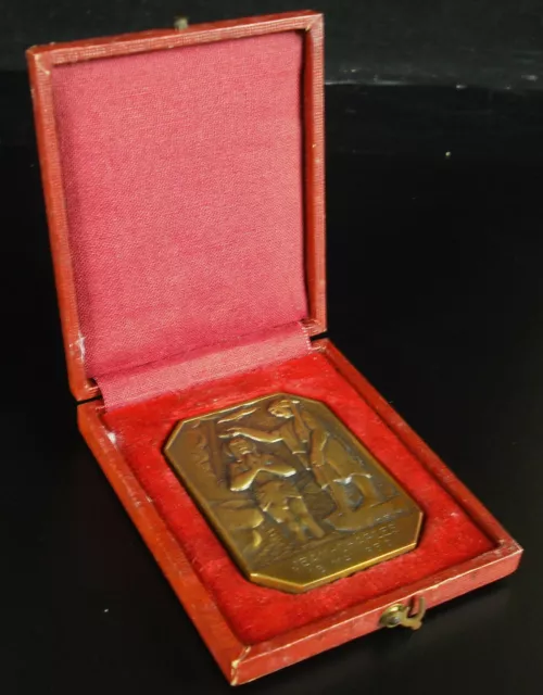 Medalla San Juan Apóstoles Cristiano c1930 Religion 65/45MM Edward Pedro Blin 2