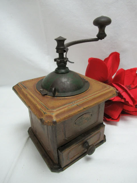Alte Peugeot Freres Kaffeemühle Mokkamühle Coffee Grinder Mill moulin a cafe