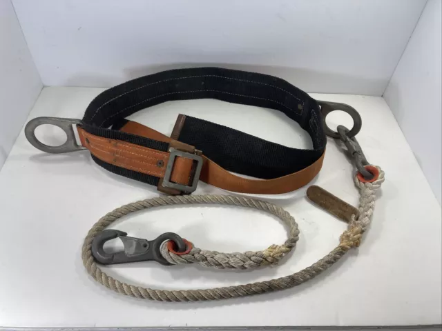 Vintage 70’s Klein Tools Medium Lineman's Climbing Harness Belt 5447 & Rope 5489 Vintage 70’s Klein Tools Medium Lineman's Climbing Harness Belt 5447 & Rope 5489