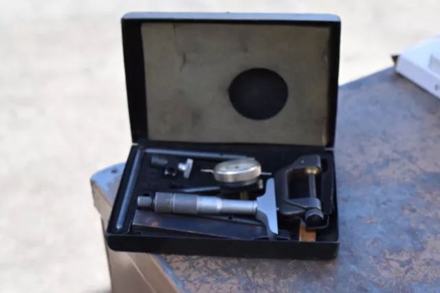 Central Tool Co dial test indicator No 200