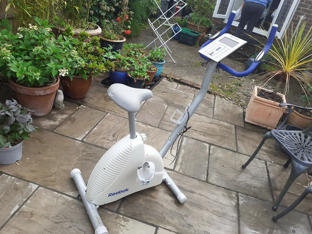 Reebok fusion deals exercise bike
