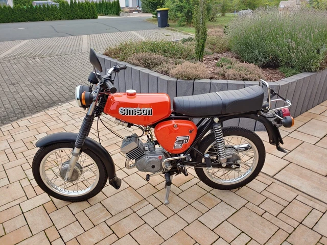 Simson s51 , Neuaufbau, 6V-Batterie (neu), 3 Gang-Getriebe VB