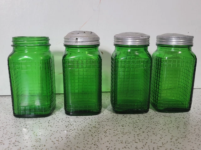 4 Owens Illinois Green Depression Glass Salt/Pepper Spice Shaker Waffle Hoosier