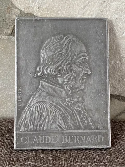 GRAND PLAQUE ou MEDAILLE EN ALUMINIUM - CLAUDE BERNARD, par A. Borrel 11 X 8 cm